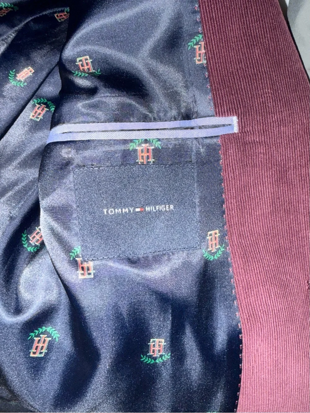 Tommy Hilfiger refined tommy
